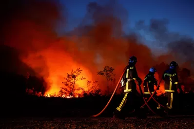 La ola de calor aviva los incendios en Europa