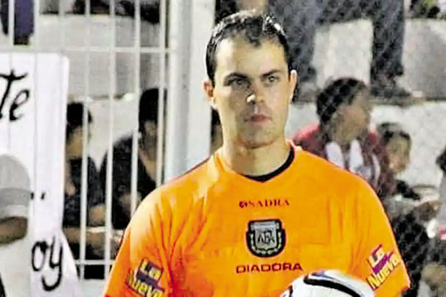 Mario Ejarque, árbitro del partido entre San Martín y Atlanta. 