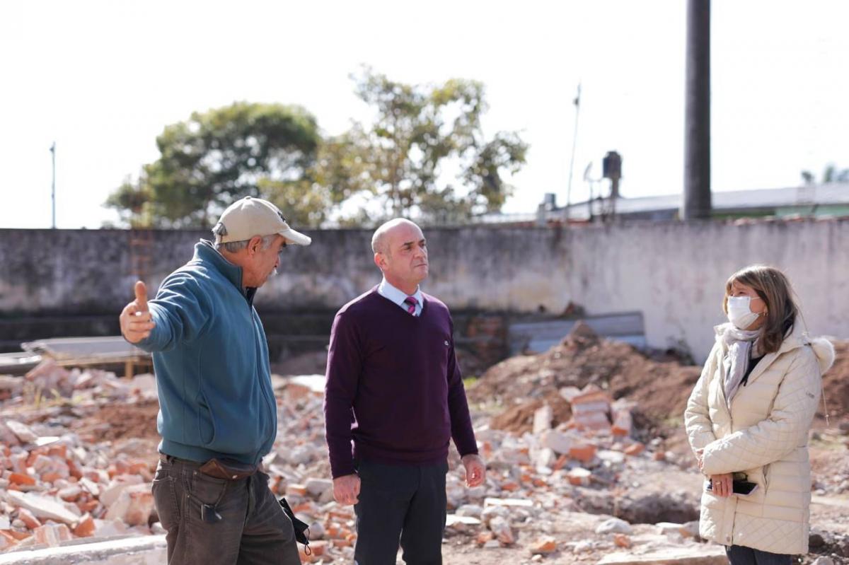 Avanzan las obras en la Escuela Media de Los Nogales
