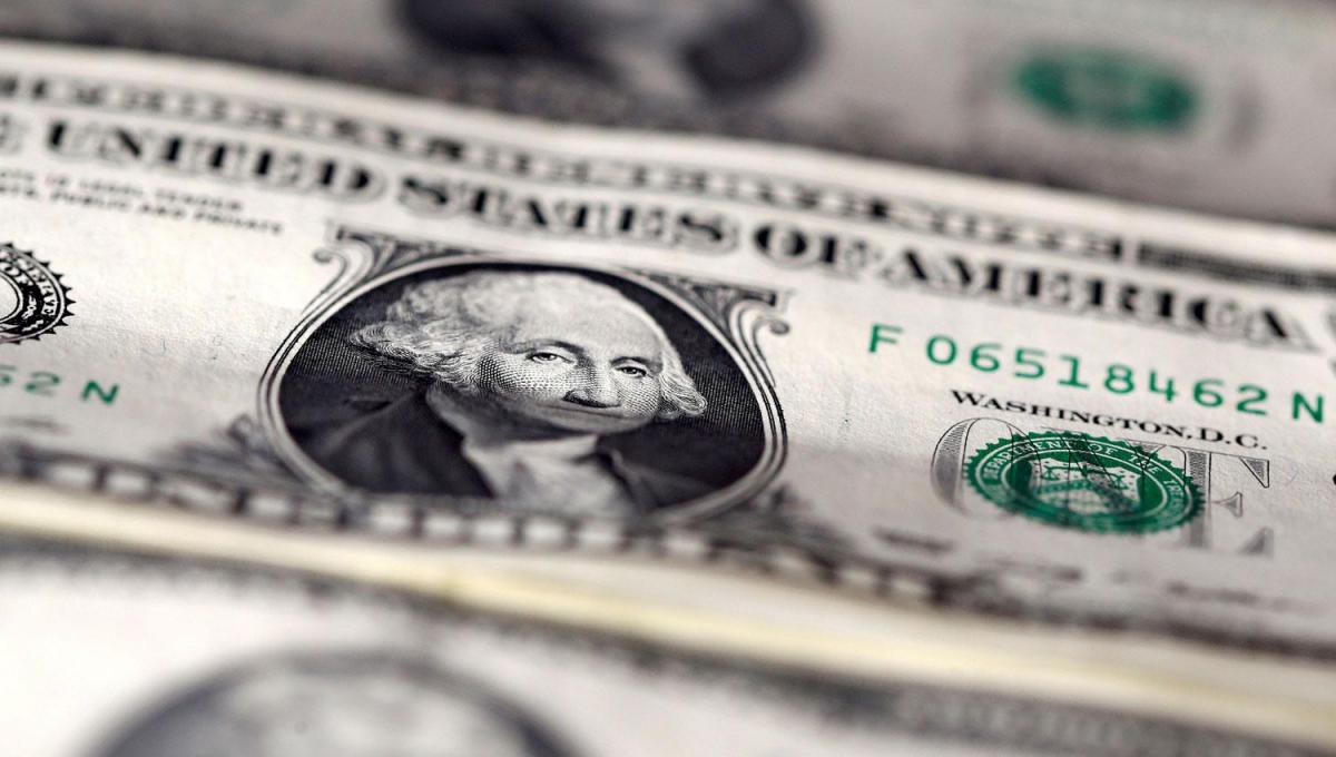 El dólar blue retomó la tendencia alcista y cerró a $293