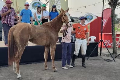 Facundo Corrales, el único que festejó el título de local