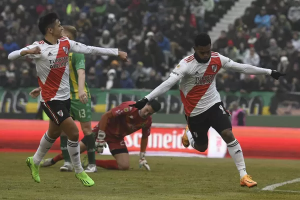 River y Boca ganaron y se acomodan en la tabla, que lidera Atlético