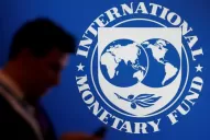 El FMI redujo las proyecciones de crecimiento mundial y apuntó a la inflación