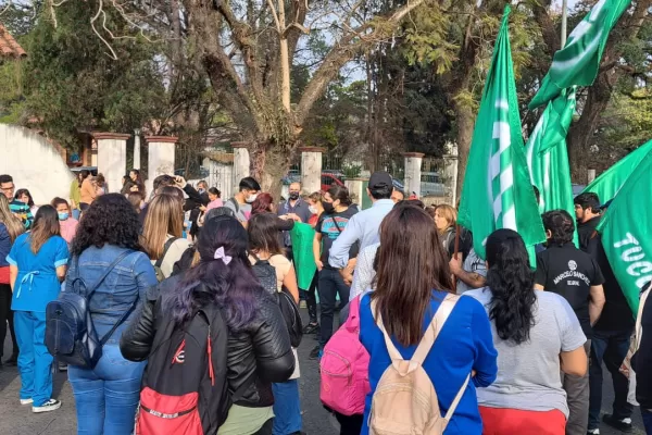 ATE realizó un paro de actividades en el ministerio de Desarrollo Social de Tucumán