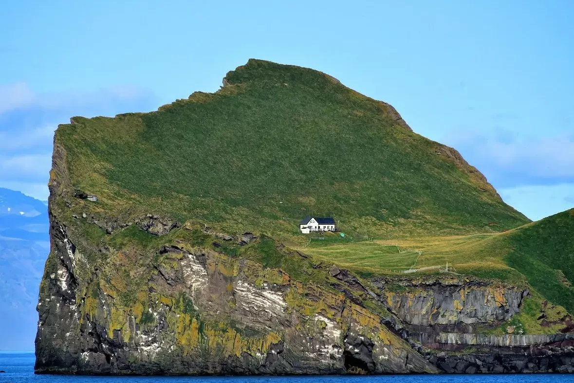 La casa más aislada del mundo está en una isla al sur de Islandia