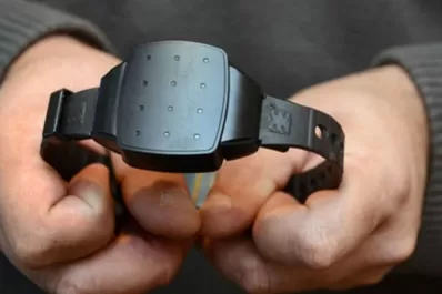 Un tucumano rompió su tobillera electrónica, la colocó a su hermano y huyó de la casa