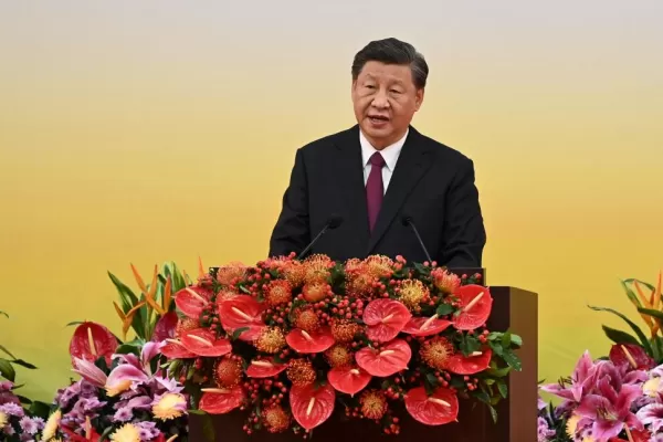China dice a Biden que “no juegue con fuego”