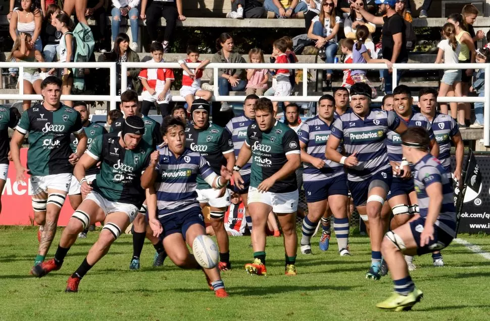 NIVEL. “Uni” y Tucumán Rugby alimentan la condición de clásico del partido cuando se enfrentan. 