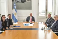 Manzur se reunió con la cúpula de la UIA