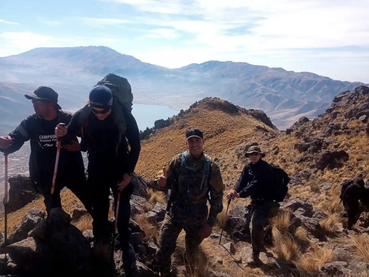 Capacitaron a policías del CERO en búsqueda y rescate en zonas de montaña