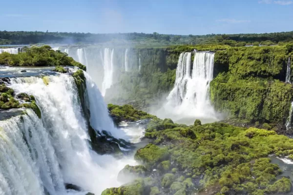 Encontraron un cuerpo en Foz de Iguazú: sería el del turista que se cayó en las Cataratas
