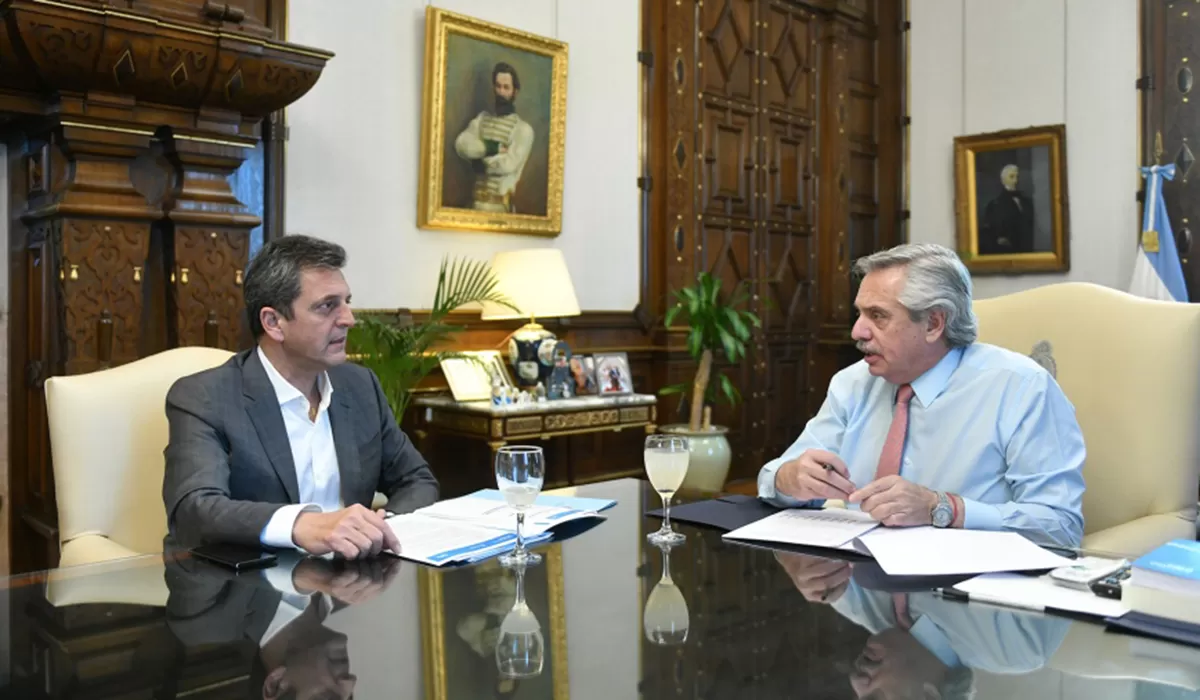 ENCUENTRO. Alberto Fernández se reunió con Massa para evaluar las medidas y la hoja de ruta.