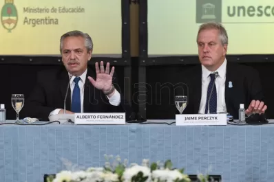 Paritaria nacional docente: se acordó de cuánto será el salario mínimo en todo el país