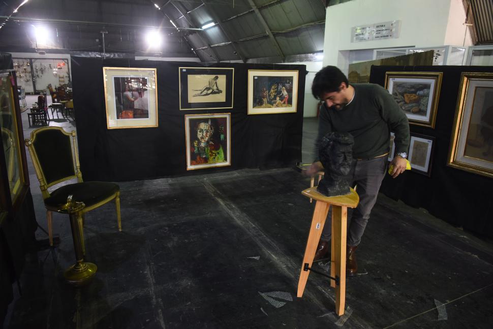 MÁS. También se venderán varias obras de arte.