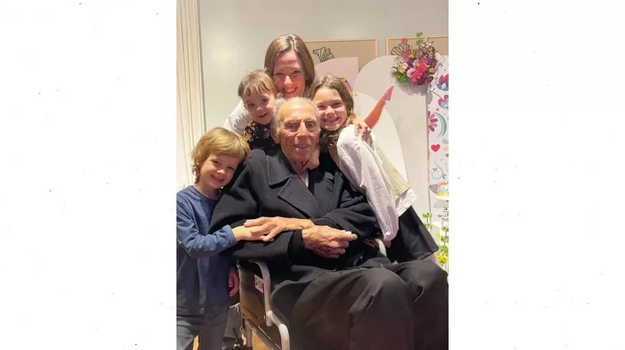 El dolor de Paula Chaves por la muerte de su abuelo Kaki: las tiernas postales que compartió en las redes