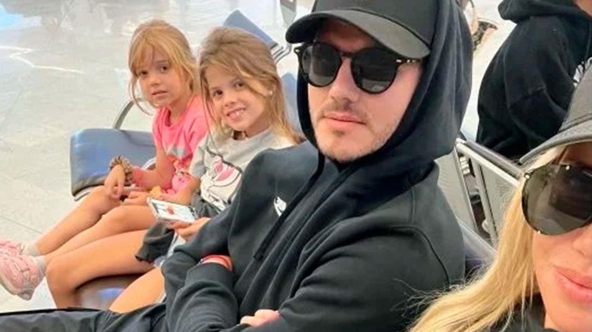 Wanda Nara y Mauro Icardi viajaron a Ibiza junto a sus dos hijas