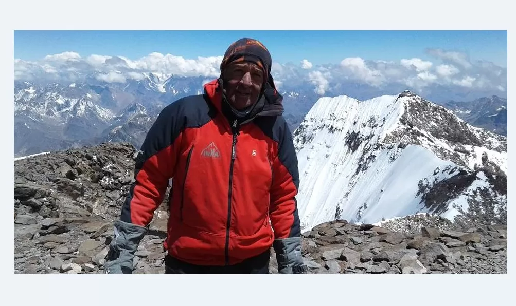 LITO SÁNCHEZ subió 75 veces a El Aconcagua en Mendoza. 