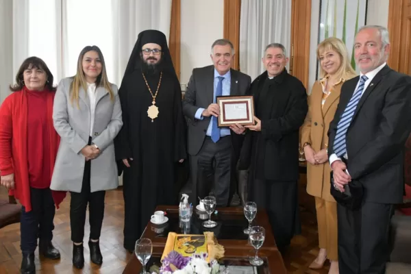 En Casa de Gobierno, Osvaldo Jaldo recibió al arzobispo de la Iglesia Ortodoxa Argentina