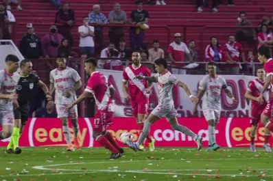 Argentinos derrotó a Unión y se metió en la pelea