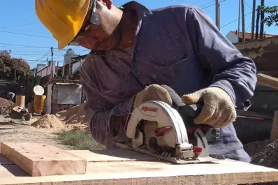 Puente al Empleo: claves del programa que busca convertir los planes sociales en trabajo formal