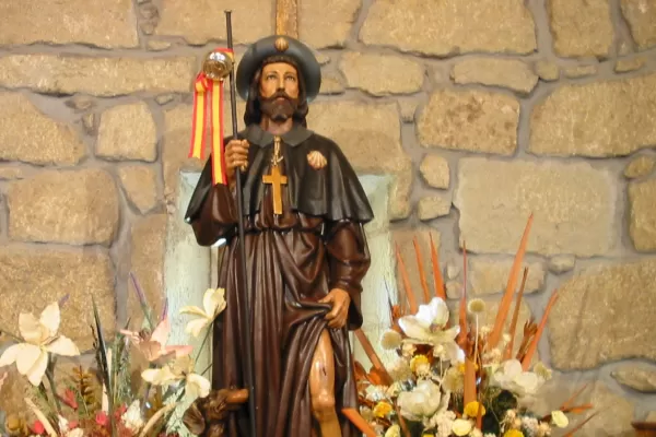 Día de San Roque: por qué es el patrono de los perros y de los enfermos