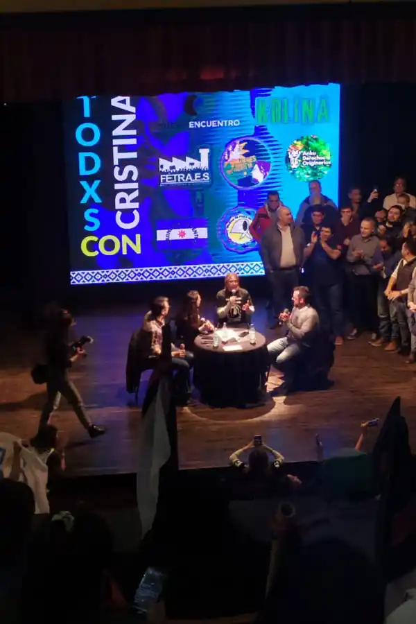 UNIDOS. El kirchnerismo duro de Tucumán hizo un acto en favor de Cristina.