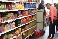 Por el impacto de la inflación, siete de cada 10 argentinos creen que van a descender de clase social