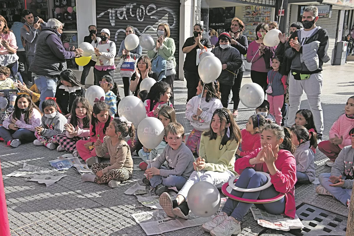 Los niños tucumanos esperaron el Día de las Infancias con emoción, diversión y muchos premios