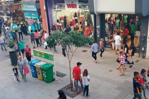 Derrumbe de las ventas minoristas: “Se nota la disminución del poder adquisitivo