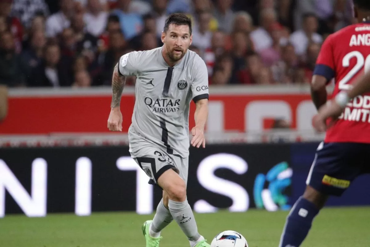 AFILADO. Messi asistió a Mbappé y luego estiró la diferencia para los parisinos.