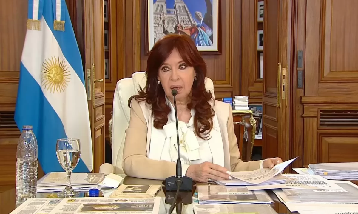 EN SU DESPACHO. Cristina Kirchner formuló su descargo desde el Congreso de la Nación. Captura de Video