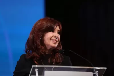 Cristina Kirchner agradeció el apoyo de sus seguidores y les pidió que regresen a sus casas