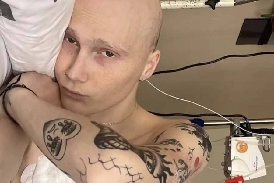 Charlie retrataba en Tiktok su lucha contra el cáncer