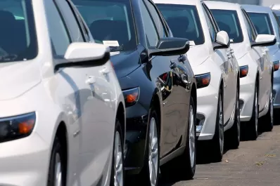 Nuevos montos para el “impuesto al lujo” de los 0km: a partir de qué precio se pagará