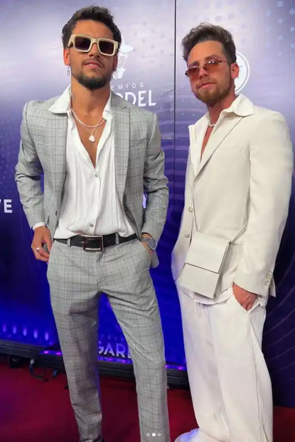 DÚO MYA. Agustín Bernasconi y el tucumano Maxi Espíndola se destacaron en un fashionismo con buen gusto.