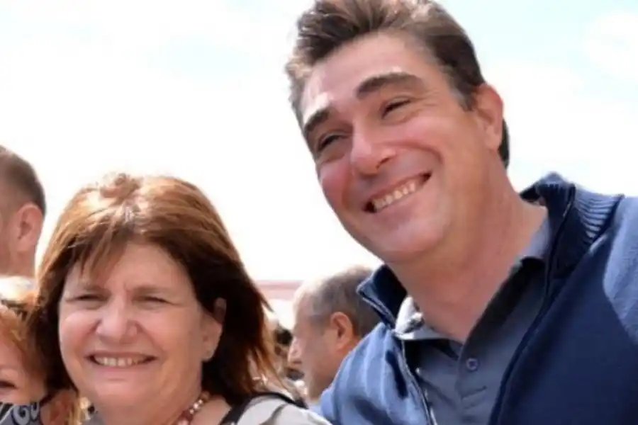 DE JUNTOS POR EL CAMBIO. Javier Iguacel, con Patricia Bullrich. 