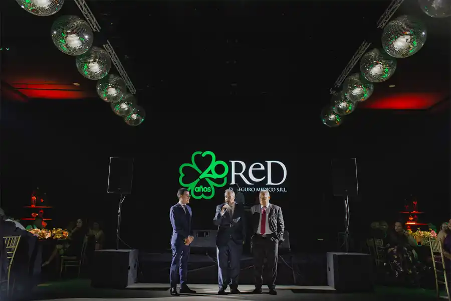 Red De Seguro Médico SRL, 20 años con vos