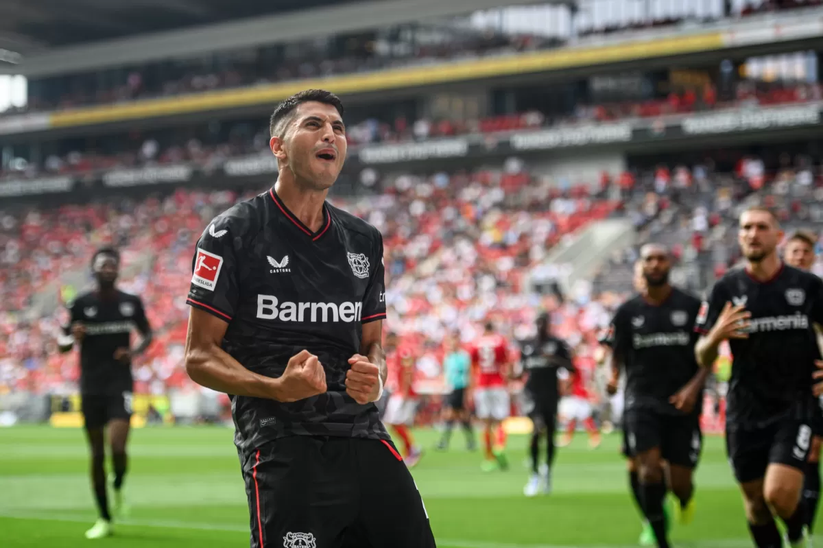 LO GRITA CON TODO. Exequiel Palacios anotó el primer tanto en la goleada del Leverkusen ante el Mainz. Foto de Prensa B.Leverkusen