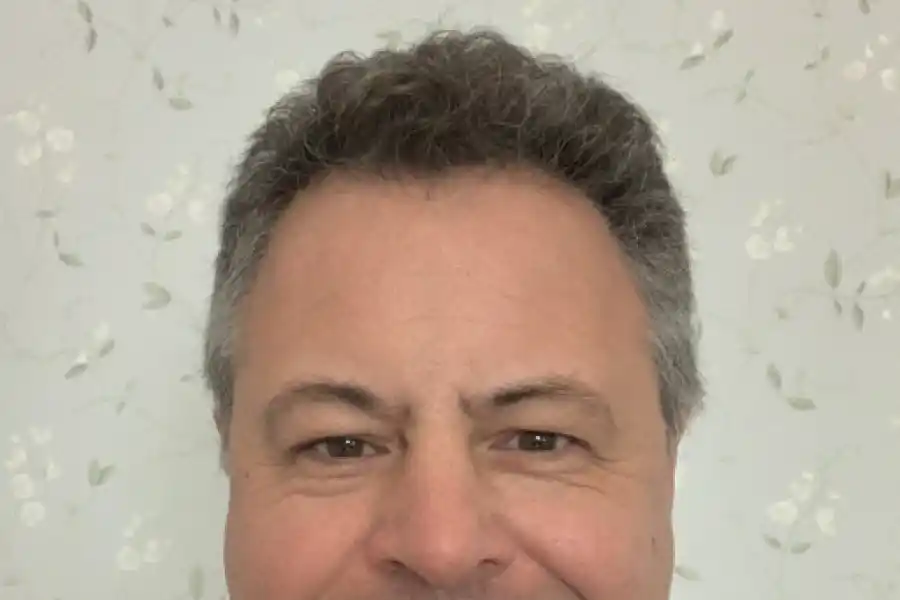  INVESTIGADOR. Ian Cousins habló con LA GACETA desde Estocolmo.  