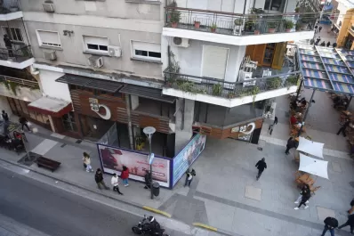 Ya no corre peligro el edificio de 25 de Mayo y Mendoza