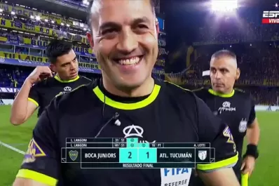 Los memes del penalazo de Zambrano a Maestro Puch invadieron las redes sociales