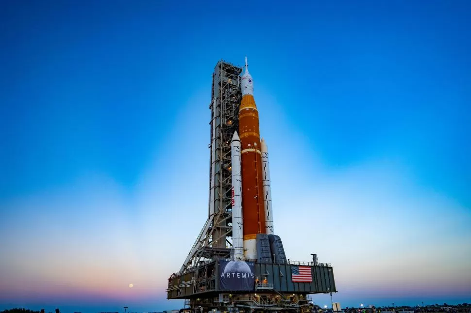 FUTURO. El sistema integrado que llevará la cápsula Orion, desde el sistema de lanzamiento de cohetes.  fotos nasa - reuters 