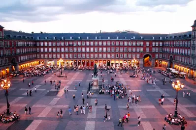 España elimina los controles por coronavirus en los aeropuertos a partir de mañana