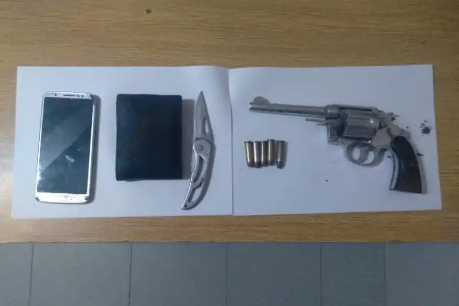 SECUESTRO. Algunos elementos incautados al sospechoso. 