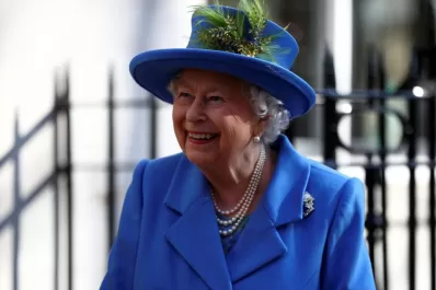 Isabel II ya no irá a Londres: tendrá reuniones en Escocia