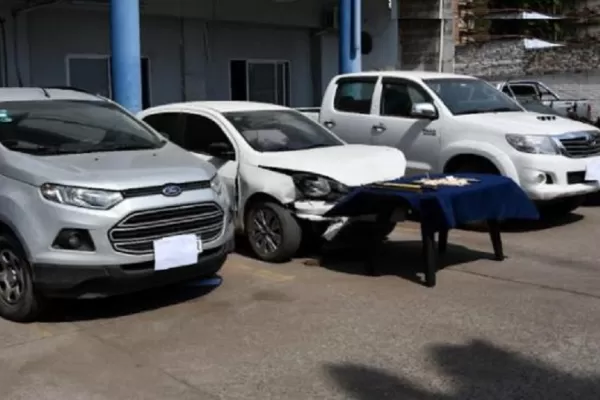 Detuvieron a líder de una banda que vendía autos mellizos