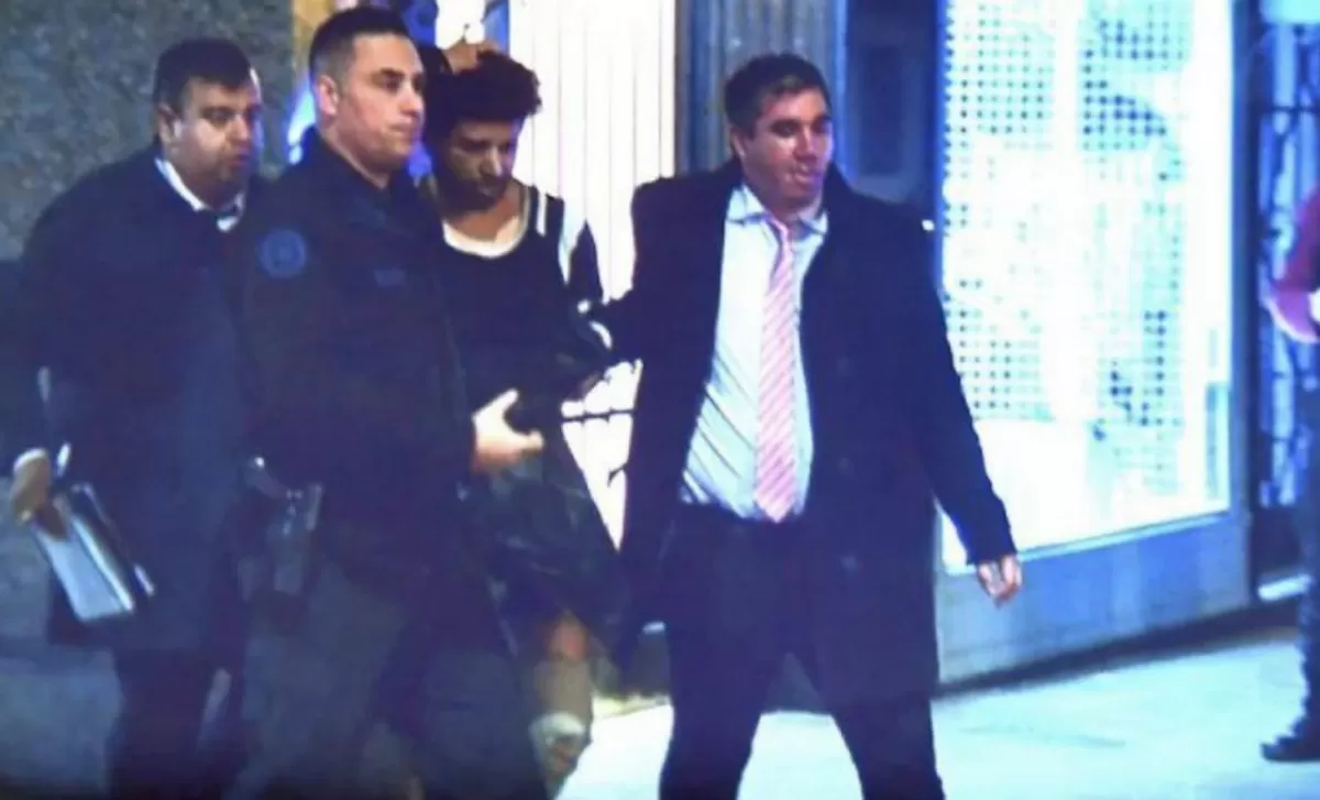 La Policía Federal allanó la casa del hombre que intentó gatillar contra Cristina Kirchner