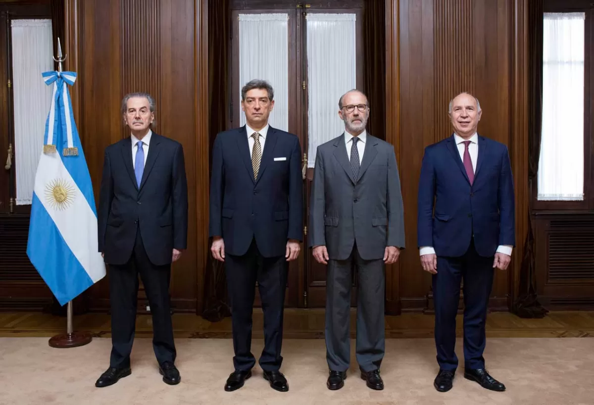 VOCALES DE LA CORTE. De izquierda a derecha: Juan Carlos Maqueda, Horacio Rosatti, Carlos Rosenkrantz, Ricardo Lorenzetti
