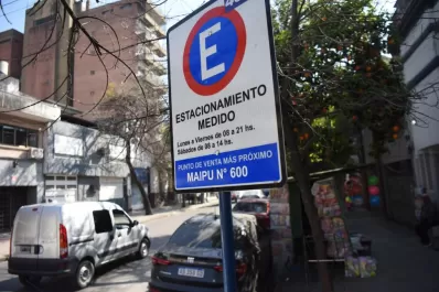 Estacionamiento medido: en el Municipio hablan de “una cautelar encubierta”