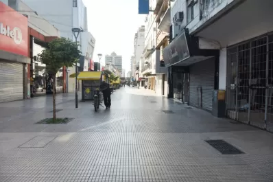 ¿Qué servicios se prestarán y cuáles no durante el feriado del viernes en Tucumán?